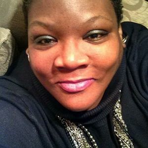 Meet your Posher, Myra